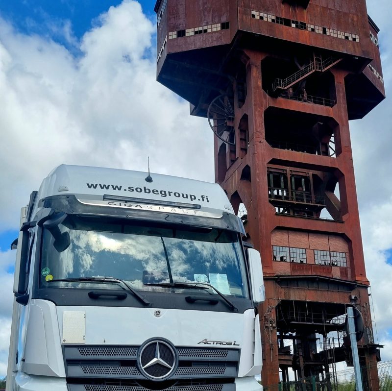 Söbe Group rekka teollisuuskohteessa